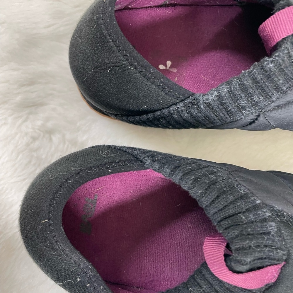 Teva Women's Black and Purple Quilted Slippers - Picture 3 of 4